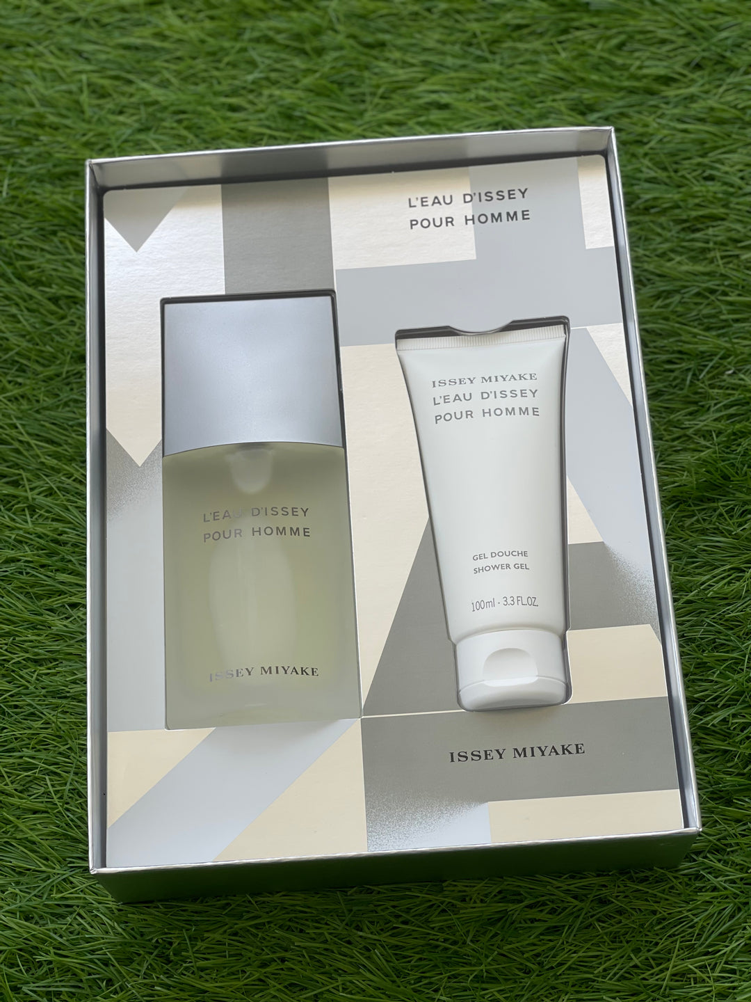 Issey miyake gift sets for him sales