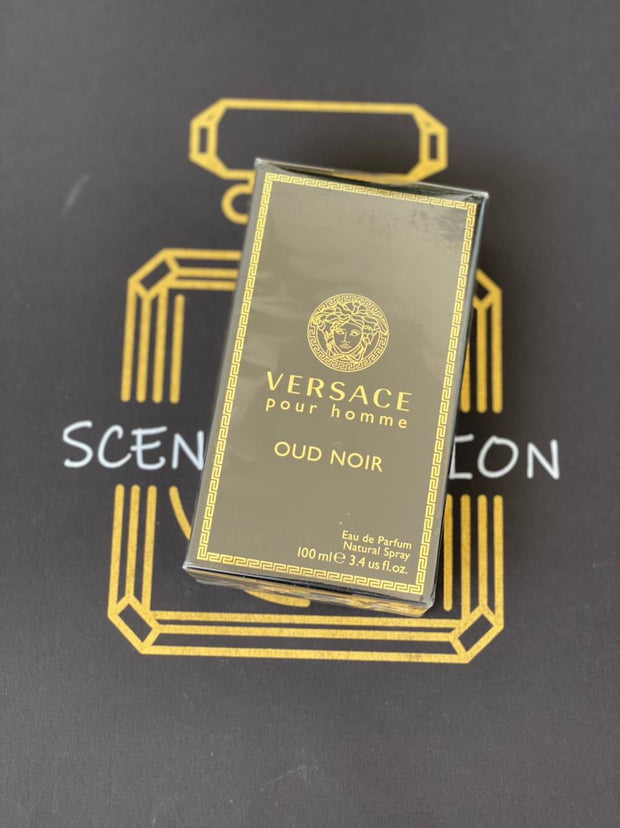 Oud Noir – Scent Station