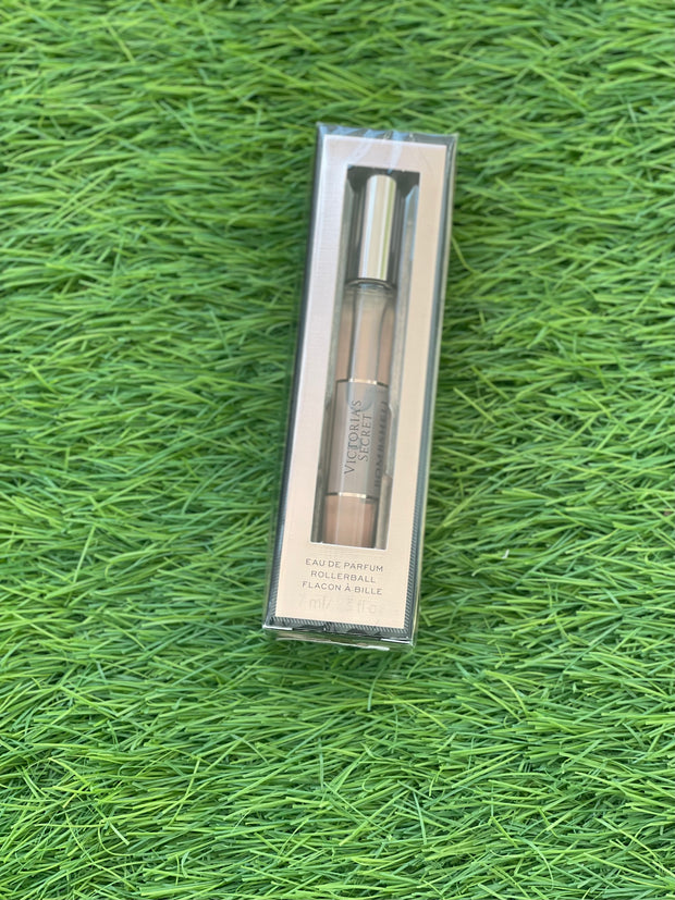 Bombshell Seduction Roller